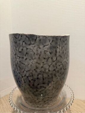 Pottery Piece by Joseph Abboud Environments Sol 54 Gray 10 x 10